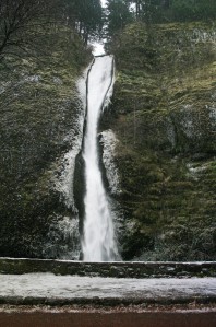 Roadside waterfall. 